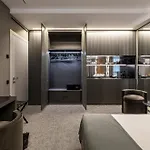 Zeta 巴里