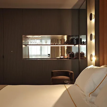 Aparthotel Zeta 4*