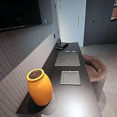 Zeta 4* 바리